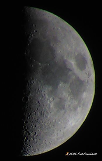 фотография Луны на смартфон